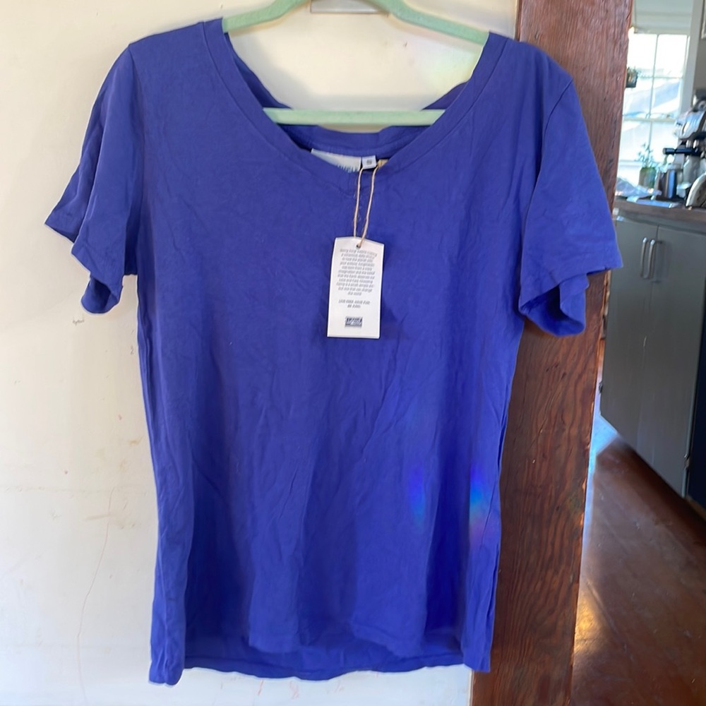Jungmaven  Paige v neck. size small color grape soda.